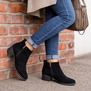 Levity Genuine Leather Suede Ankle Boots 8.5 | Black Chelsea Booties |